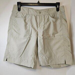 The North Face Women Shorts Khaki Stow Pocket Nylon Cargo Size 10 Regular
